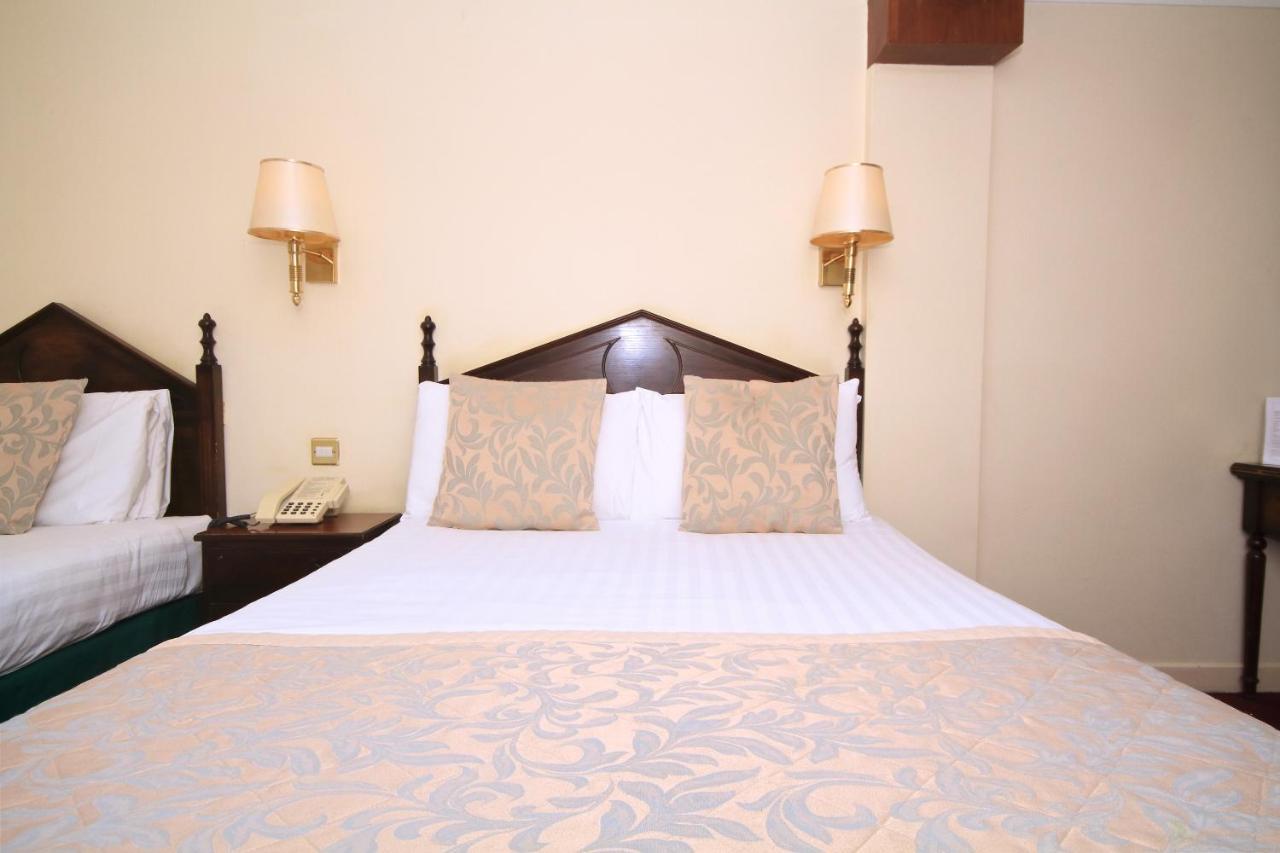 The Watermill Hotel Paisley Extérieur photo